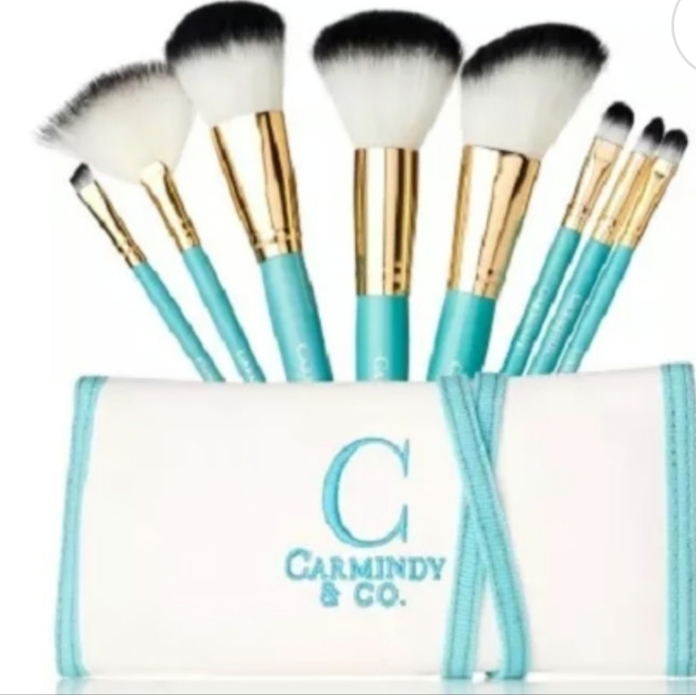 Carmindy & Co. Makeup Brush Set with Case NIP